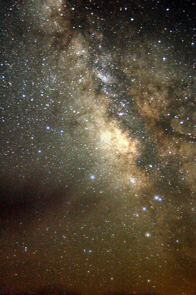 红土地的银河（[Picasa](http://www.lcsky.org/google/ad_picasa.htm)处理）